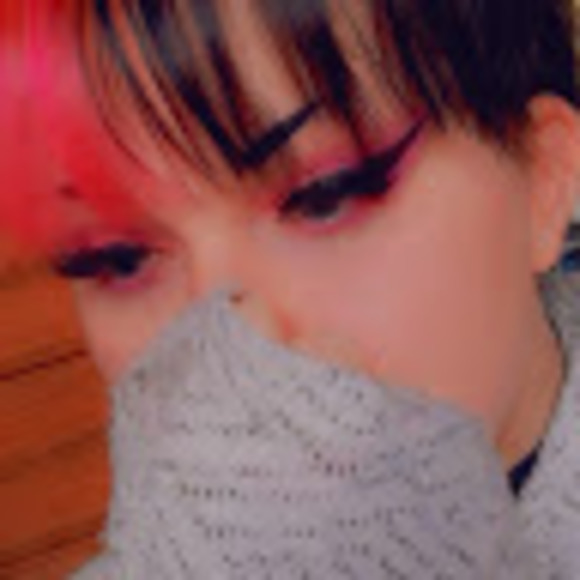 Meet your Posher, Jasmine - Picture 1 of 1